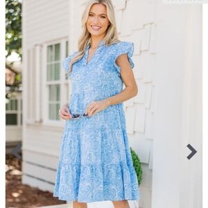 Chic Blue Paisley Midi Dress